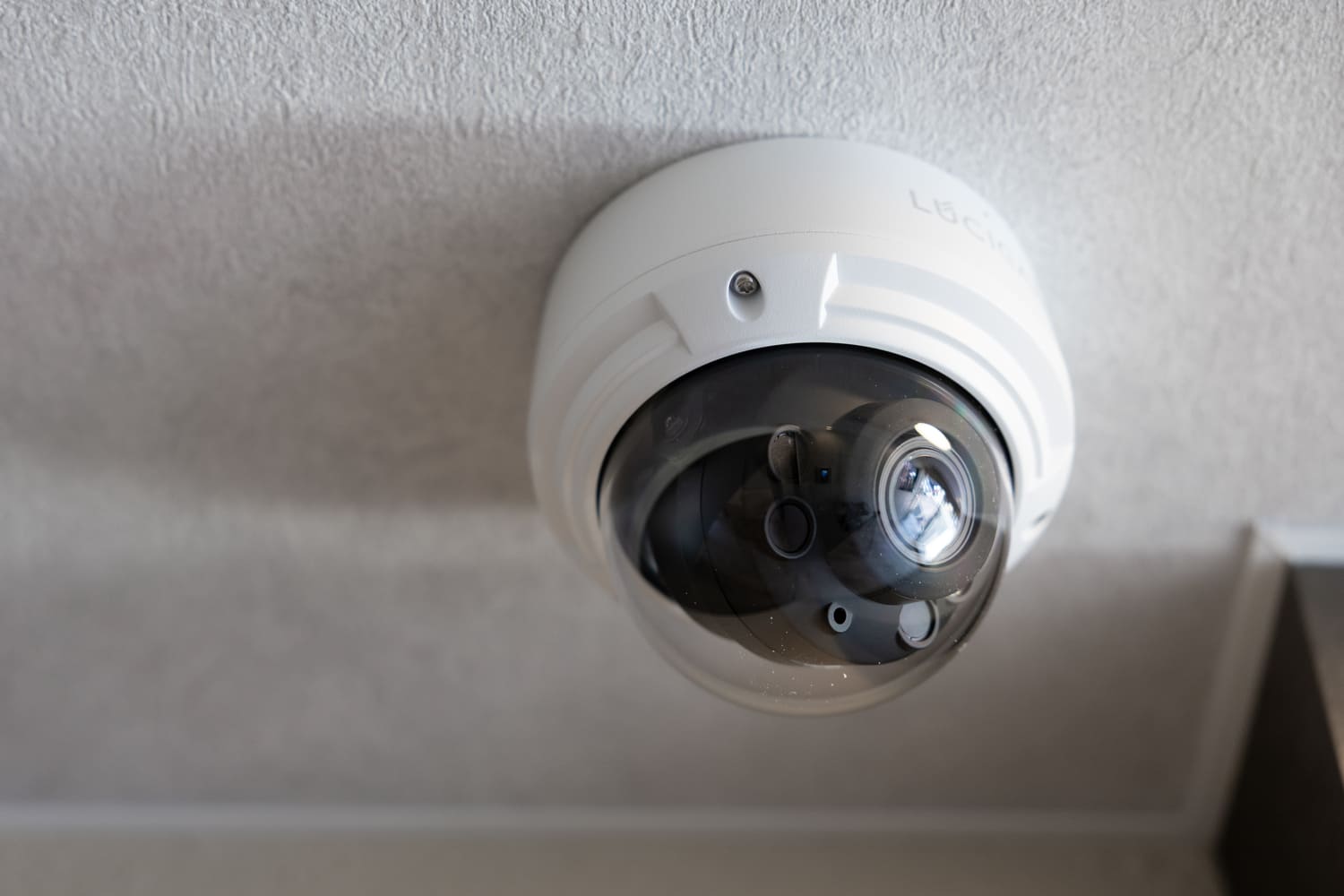 防犯カメラ